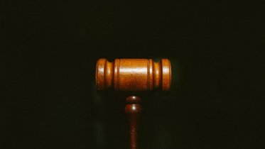 Image of court wooden gavel | How to Handle Client Objections Gracefully