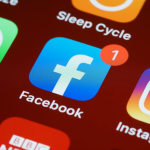 Image of social media apps | The New Way Coaches Are Growing Without Social Media Overload